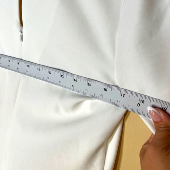 Milly White Ruffle Sleeve Dress - Picture 4 of 13